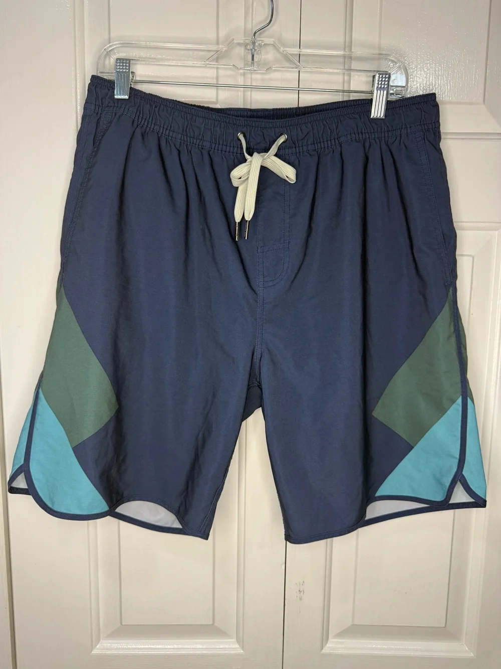 Fair Harbor Navy Blue Swim Shorts with Green Design size XL